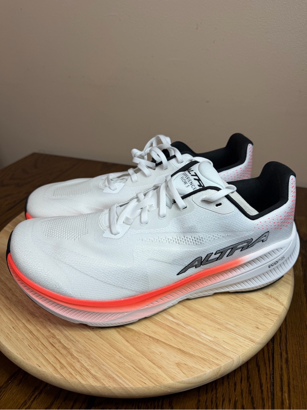 Altra Men’s Experience Flow 3 running shoes